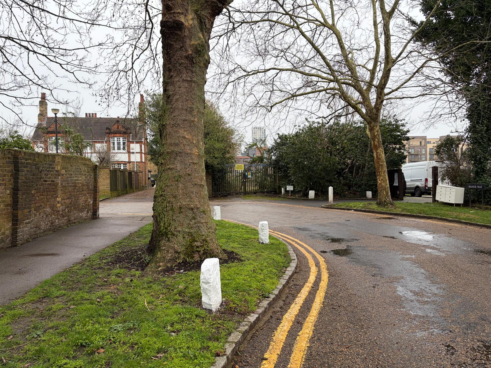 Manor Way - narrow access point where Brooklands Park and Manor Way meet